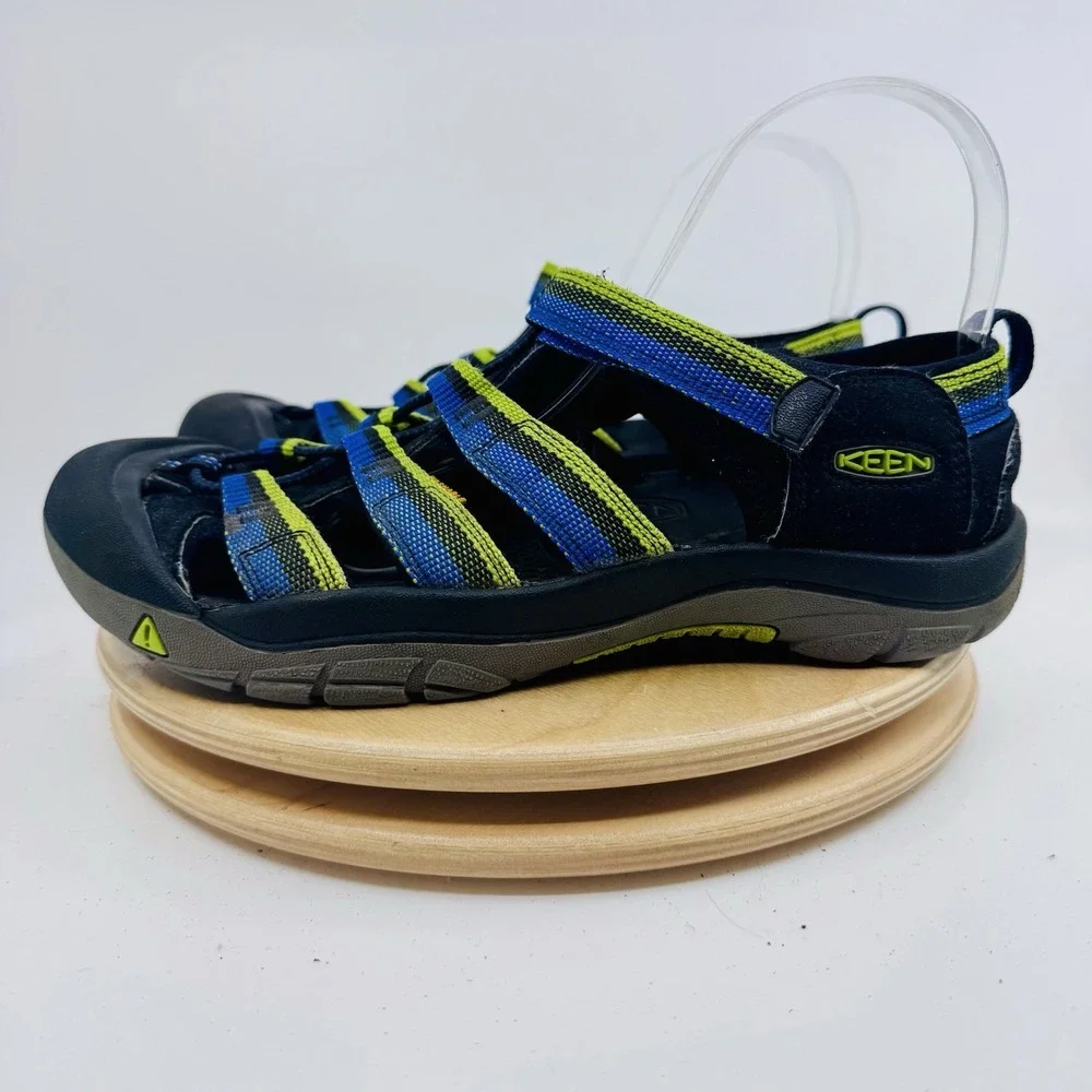 KEEN Newport H2 Shoes Men's 7 Black Blue Green Outdoor Hiking Sport Sandals